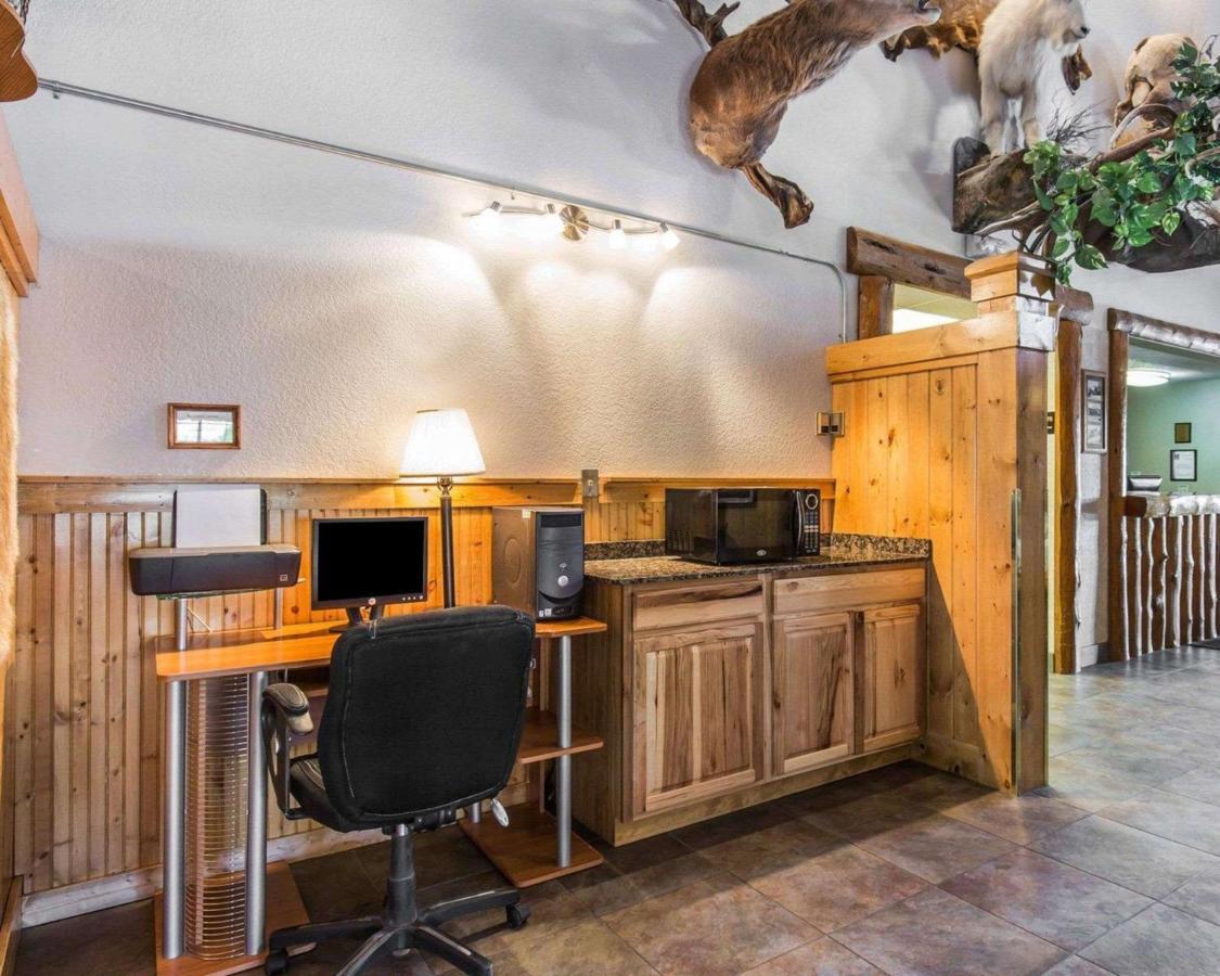 The Antler Lodge - Гардинер Экстерьер фото